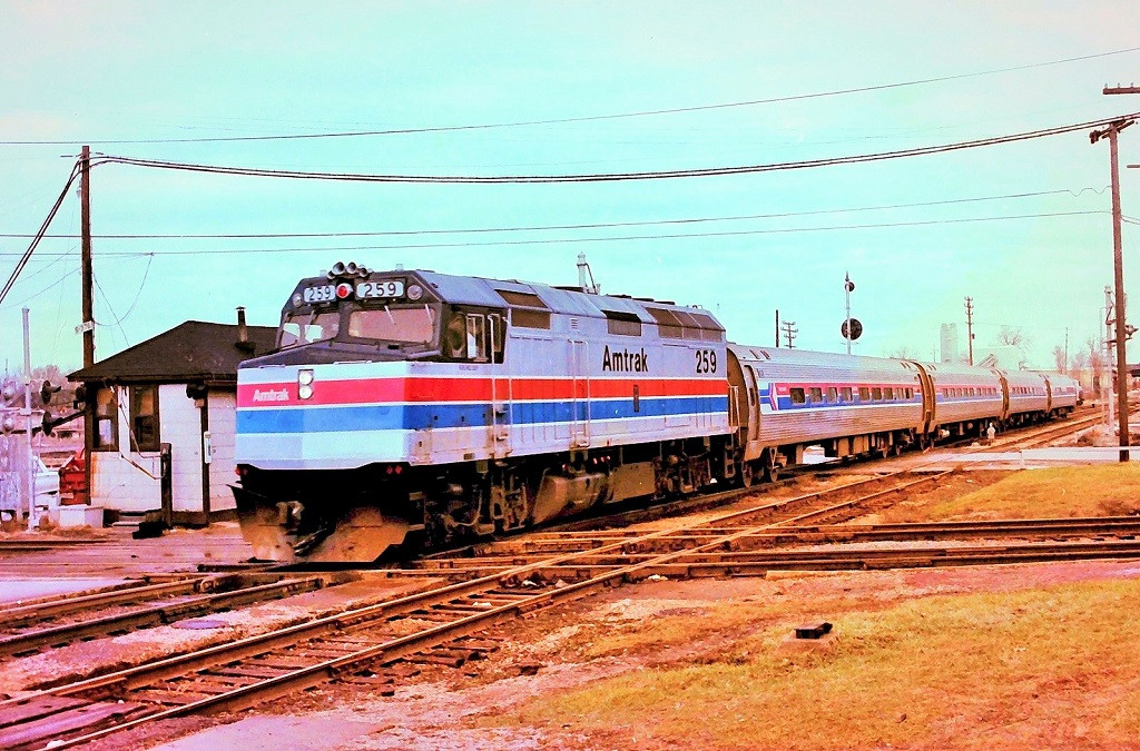 Amtrak 259
